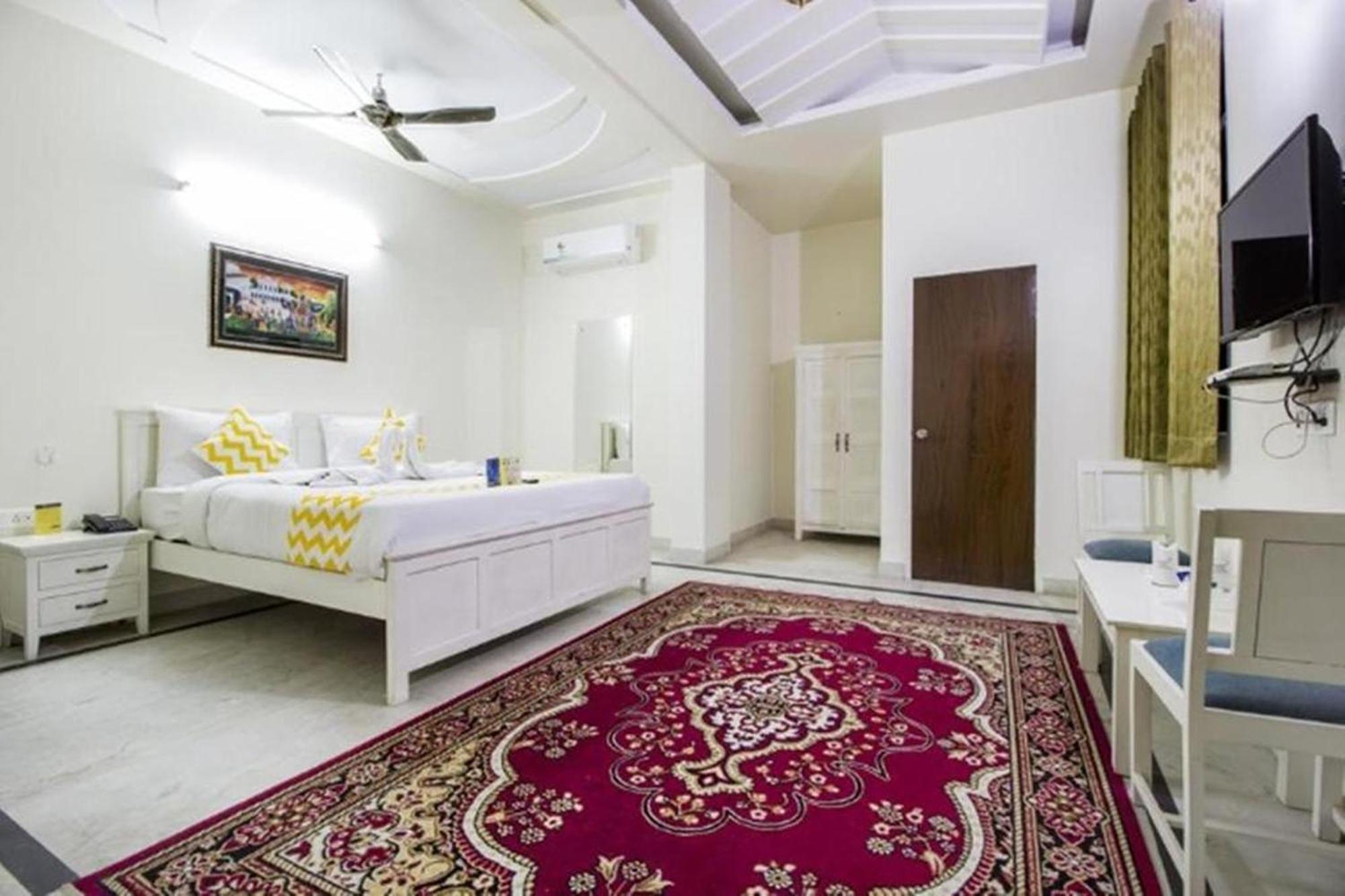Dior Near Jal Mahal, 3* Jaipur